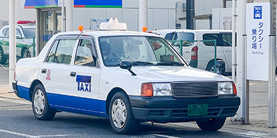 タクシー